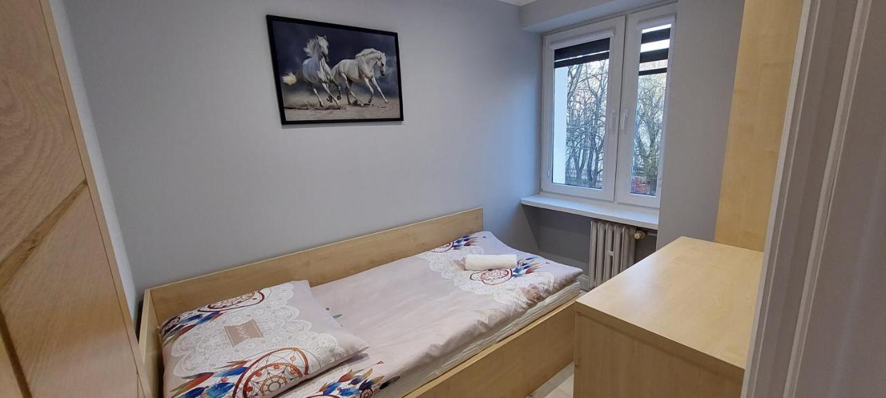 Appartamento Apartament Mila Malbork Esterno foto